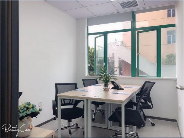 西宁100KW光伏充电控制器